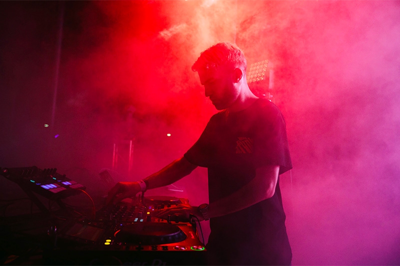 Professional DJ software